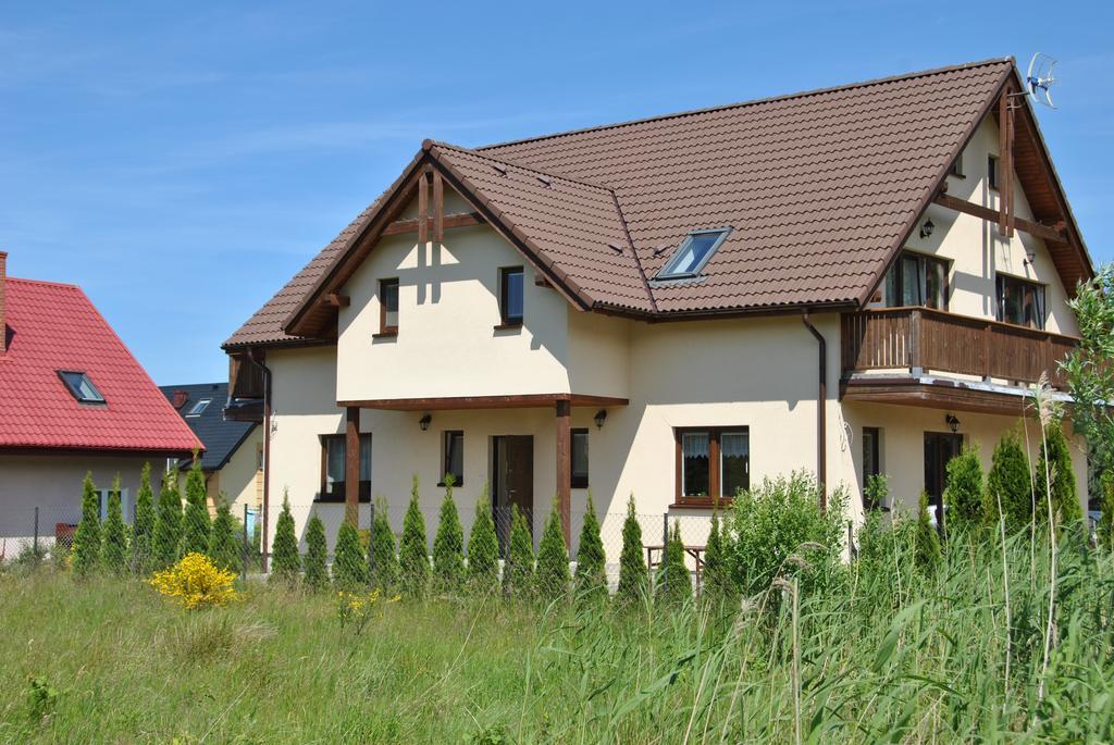 Krzywy Domek W Ostrowie Morza Brzeg Ostrowo  Exterior foto